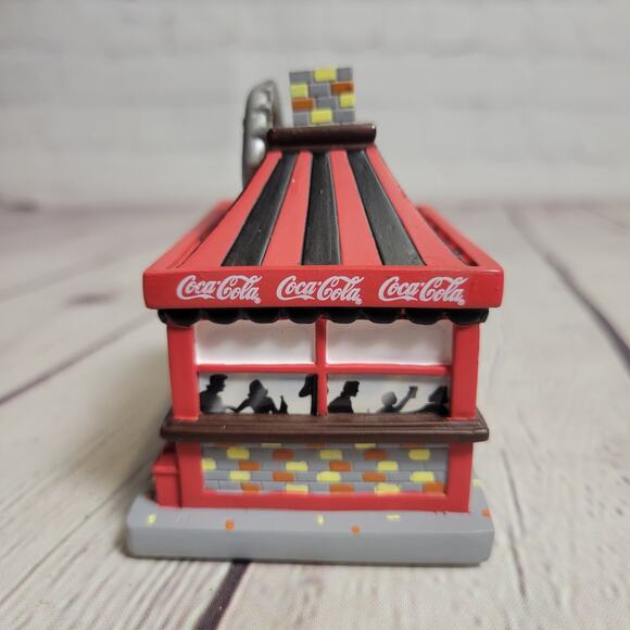 2003 Coca Cola Mini Clock Diner with people drinking coke inside NEW in box - Picture 2 of 12